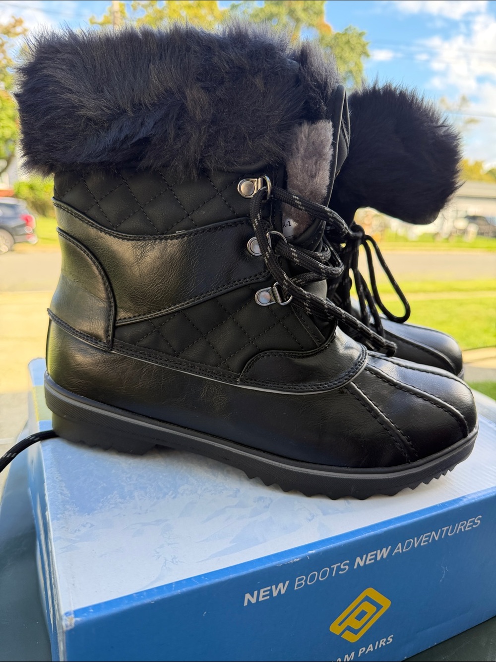 Dream Pairs Black Quilted Faux-Fur Lace-Up Winter Ankle Boots